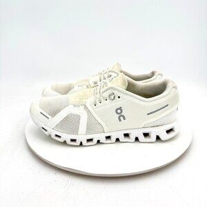 On Cloud 5 Swiss Engineering Women Size 9 59 98373 All White Running Shoes